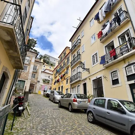Alfama Bright, Chill & Cozy Apartment