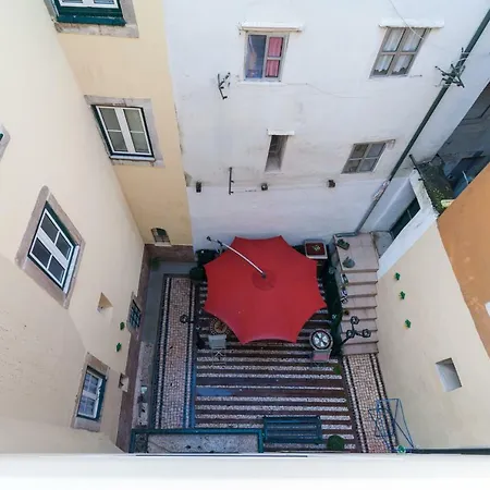Διαμέρισμα Alfama Bright, Chill & Cozy