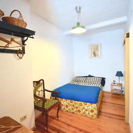 Διαμέρισμα Alfama Bright, Chill & Cozy